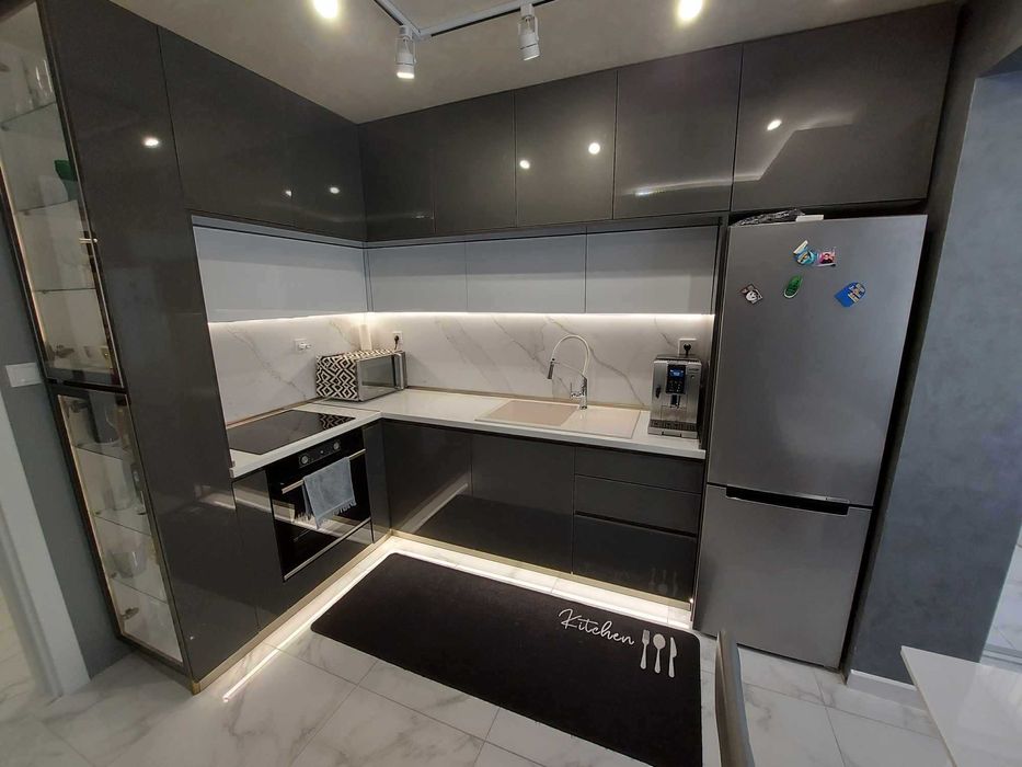 Продава се Многостаен апартамент в Търговище, Център - 130 кв.м за 1373 €/кв.м - Снимка #7