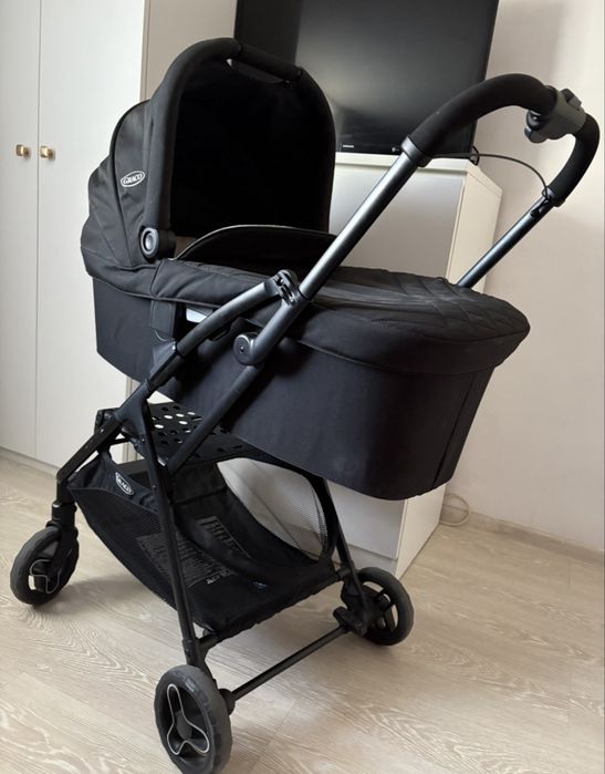 Vand caruț graco 3 in 1