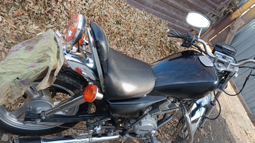 МотоциклDAELIM 125куб