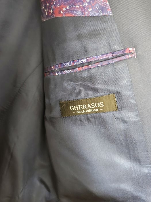 Costum barbati Gherasos