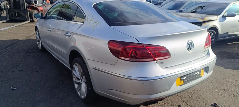 Dezmembrari / Dezmembrez VW Passat CC 358 2.0 TDI CFFB cutie viteze automata 6 trepte cod culoare LA7W
