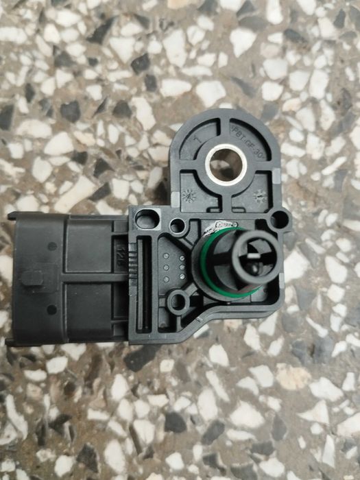 3 Баров мап сензор Бош чисто нов