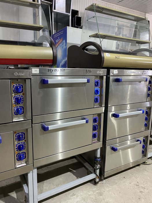 Срочно оборудование продам,плита,холодильник,стол нержавейка, мойка