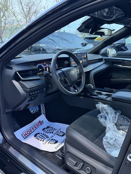 Toyota Camry 2.0 Hybrid (без пробег). 2026 Restyling