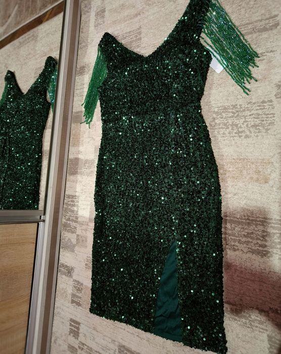 Rochiță nouă superbă