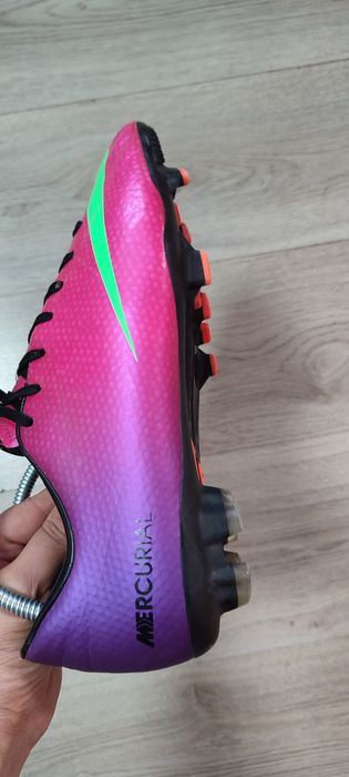 Nike Mercurial. Футболни бутонки. 42