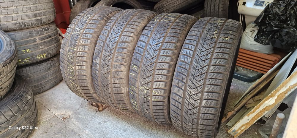 225/45/18 Pirelli Sottozero 3 Winter MOE