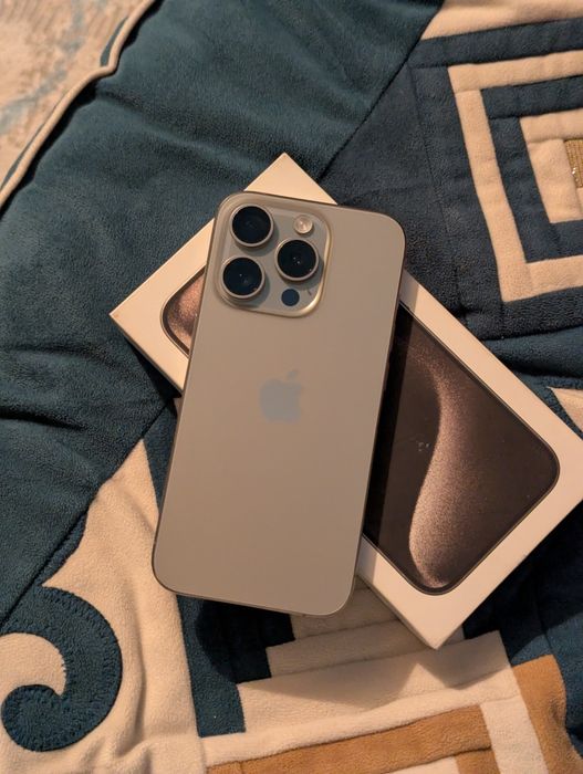 iPhone 15 pro 83  процент,