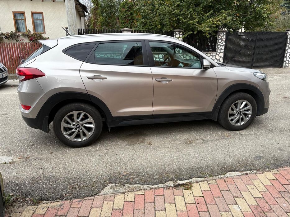 HYUNDAI Tucson 2017 — imagine 2