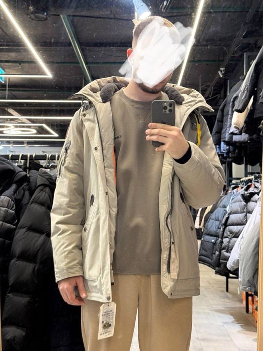 Продам зимнюю куртку, новая