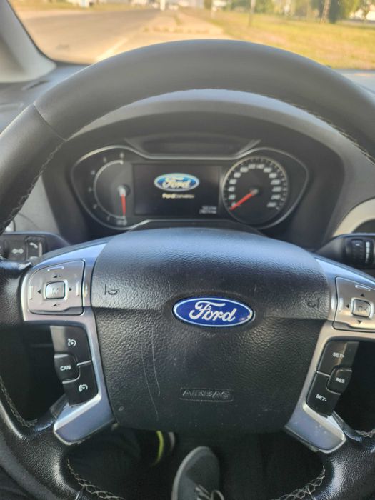 Vand Ford Galaxy 2012