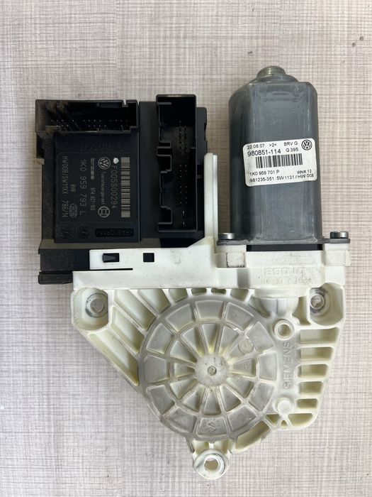 Модул за преден ляв прозорец Passat B6