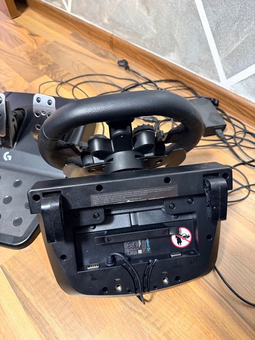 volan logitech g923
