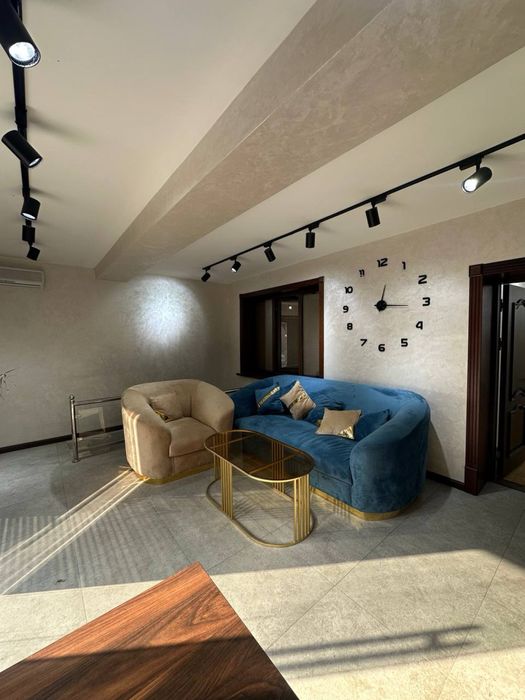 Ц-1 | Бон кафе - Сдается нежилое помещение/Евро офис с мебелью 150м2