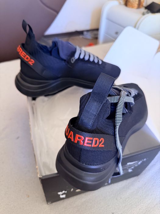 DSQUARED2 Fly marimea 43, Originali noi in cutie cumparati cu 1470