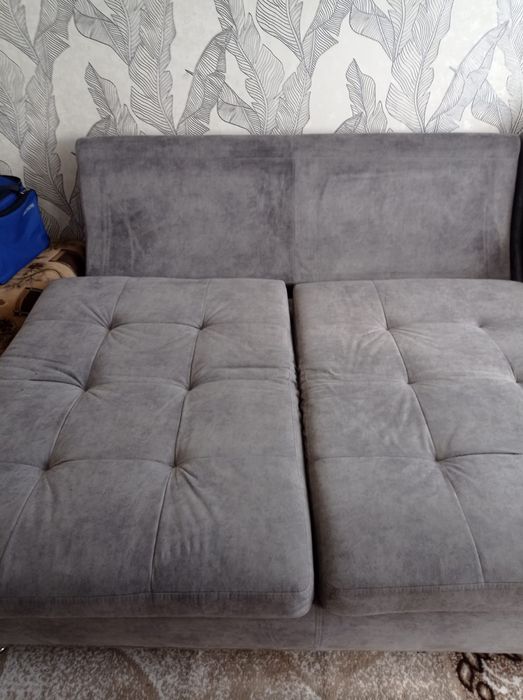 Продам диван срочно