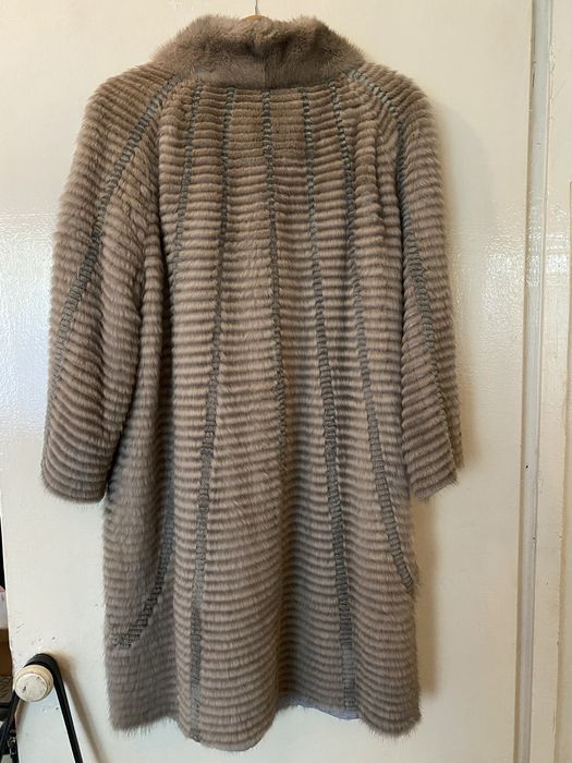 Норковое пальто б/у