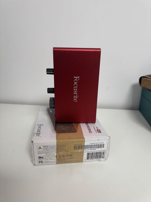 Focusrite Scarlett Solo 3rd Gen – ca nouă