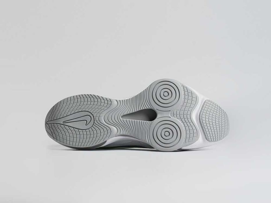 Продаются мужские кроссовки Nike Air Zoom Alphafly