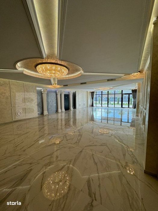 Spatiu comercial 130mp, bloc nou, zona Piata 1 Mai