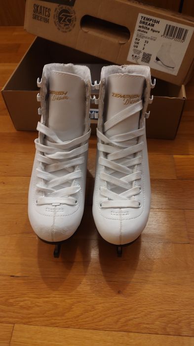 Детски кънки за лед