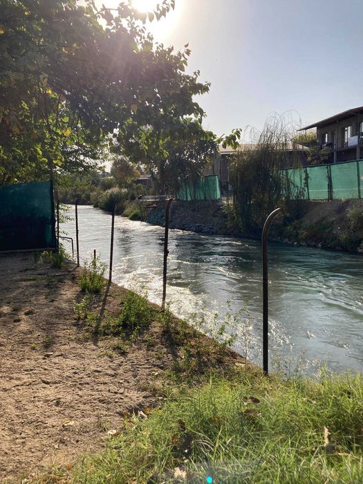 Сергили тумани Жунарик кучаси 47А уй.Ориентир: Само туйхона ва Чоштепа