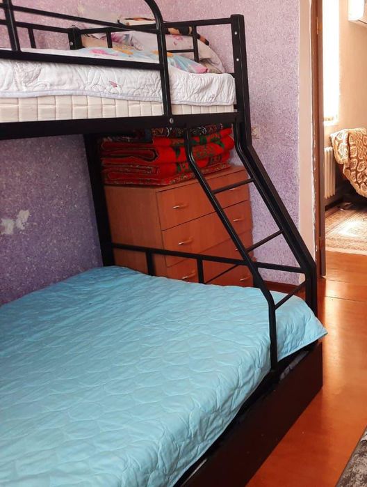 Детский двухъярусный кровать