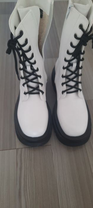 Ghete alb cu negru noi