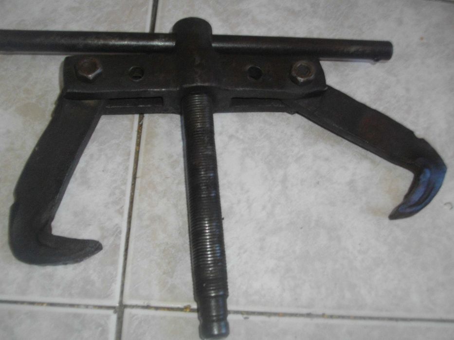 Голяма Скоба За Лагери 45-130мм Подсилена/Вертикална Стяга Вилка