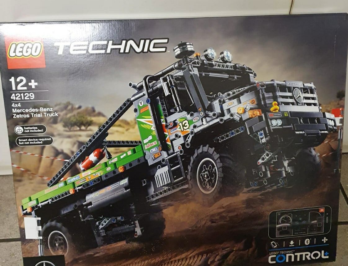 Lego technic green store truck