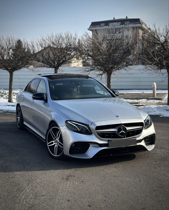 Mercedes-Benz E 43AMG 4Matic ~ 6 butoane ~Perne~Panoramic~Burmester