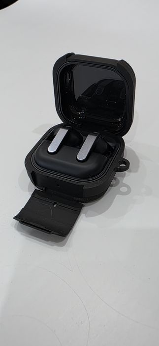 Продам Чехол для Samsung Galaxy Buds4 Pro
