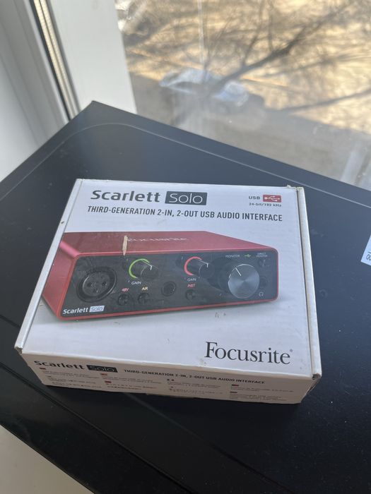 Focusrite solo , аудиокарта рабочая