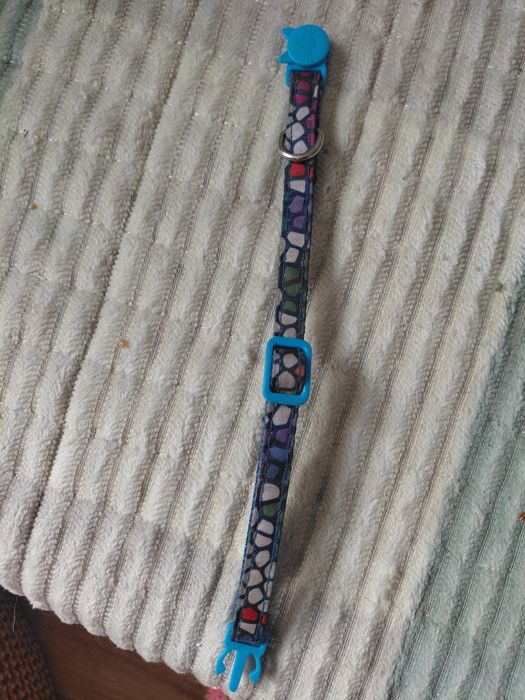 Продам ошейник для кошек