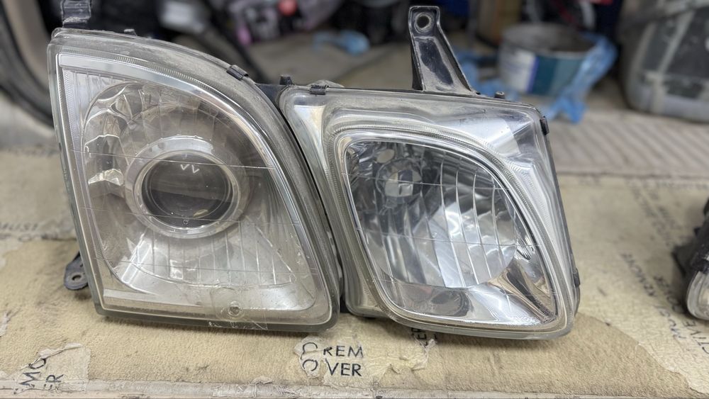 Фары от Lexus LX470