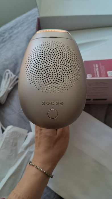 Фотоепилатор Lumea Advanced