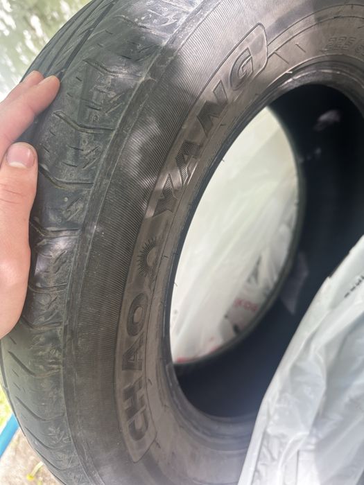 Продам резину 17 радиус