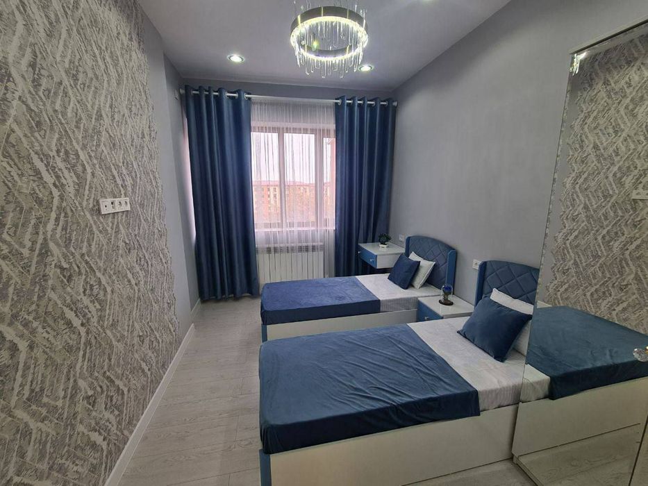 Сдается квартира на Мирабадский р-он 3/5/10, адрес метро Ойбек