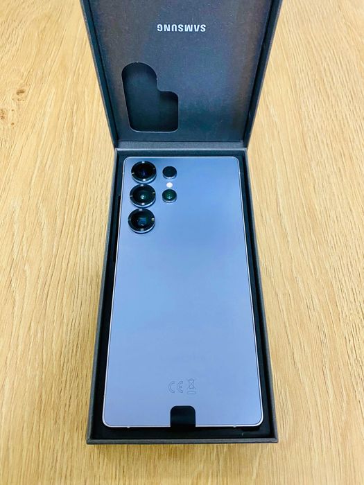 ЧИСТО НОВ !! Samsung Galaxy S25 Ultra, 12GB RAM, 512GB, 5G, SilverBlue