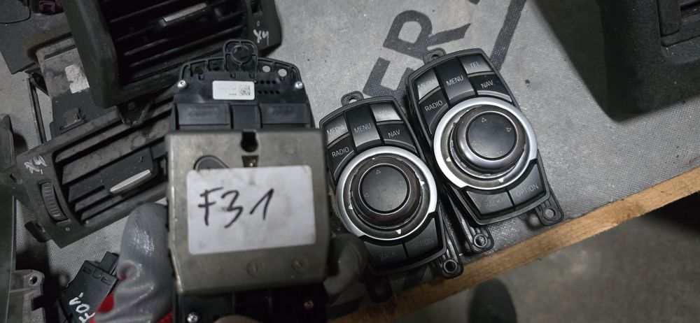 Джойстик навигация BMW F30