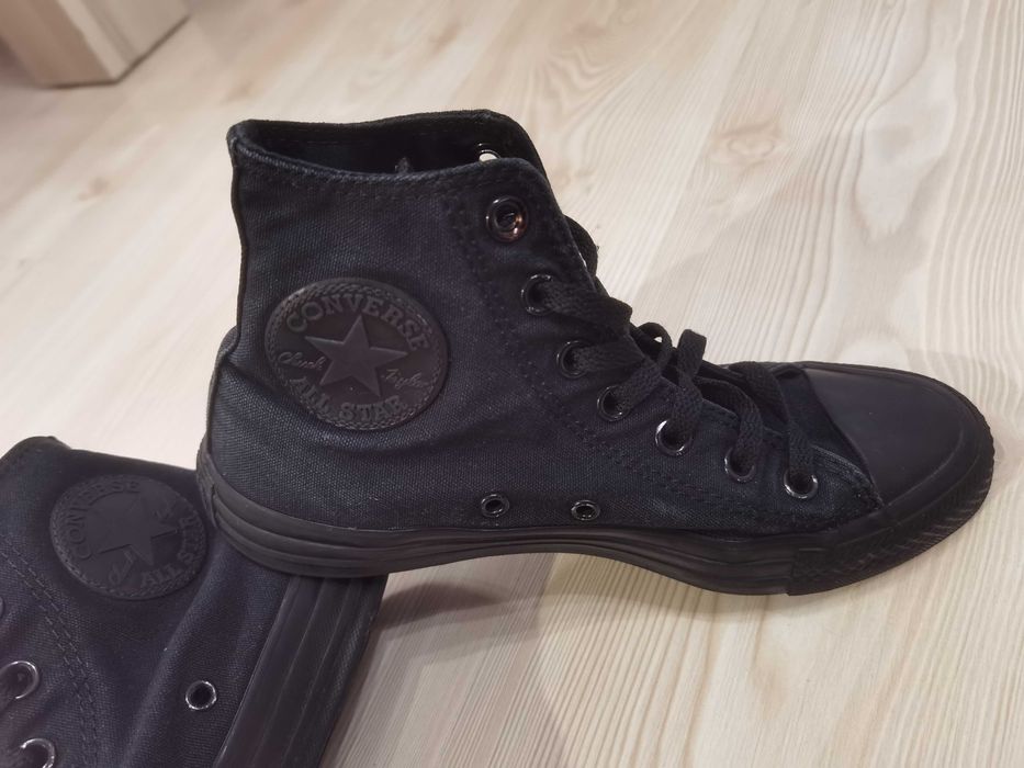 Черни кецове Converse