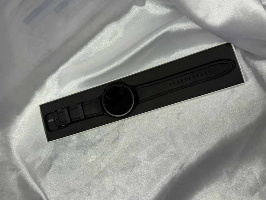 Samsung Galaxy Watch 6 Classic 47 mm Жанаарка номер лот-943181