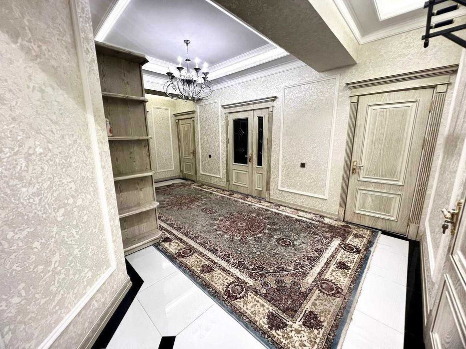 Ж/К MADRID 4комн/4/9, 133м2 раздл, 3 с/уз. меб+тех. Ор-р: Мукумий мост