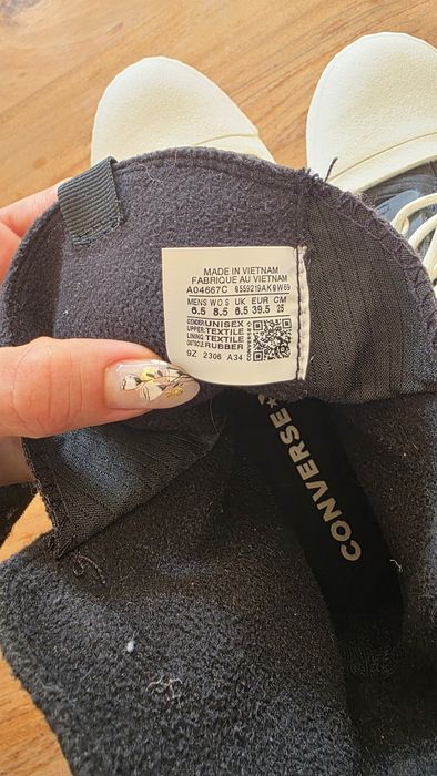 Високи, воднонепромокаеми кецове CONVERSE