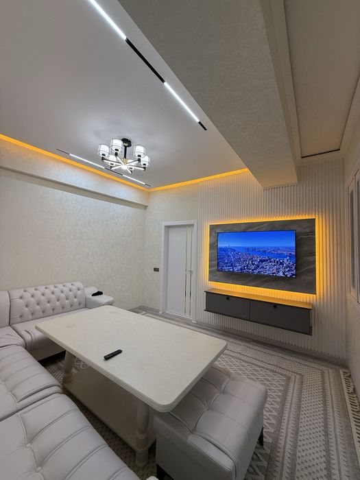 Vokzalda 3 xona lyuks kvartira sotiladi