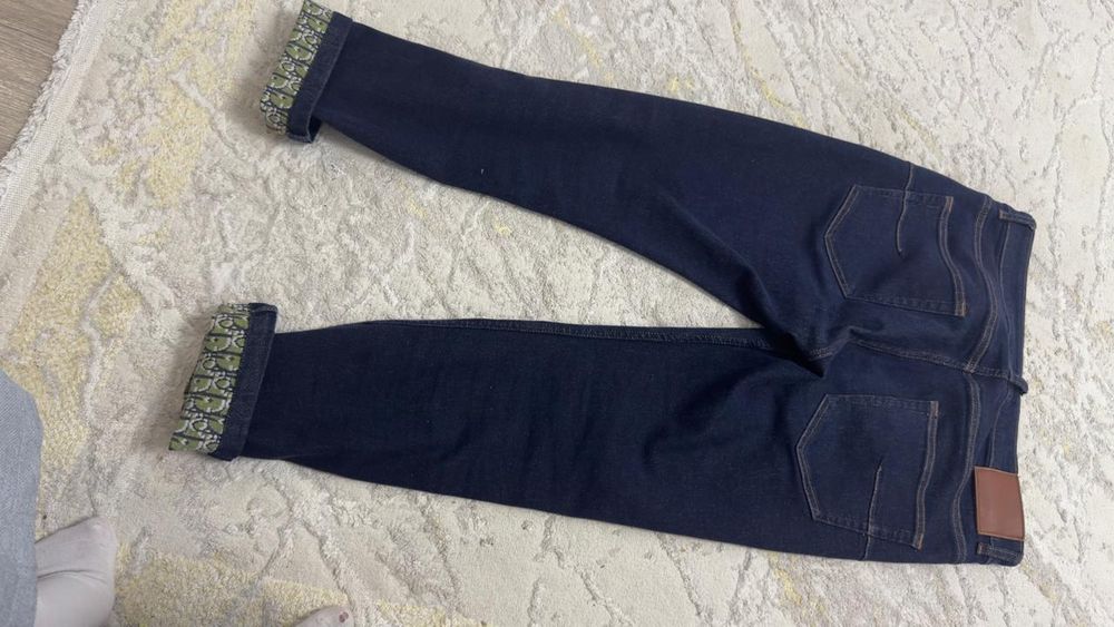 Джинсы Dior оирига