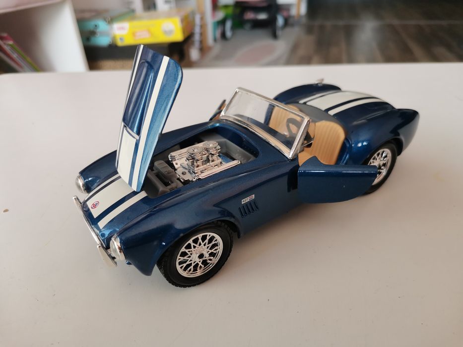 Shelby Cobra 427