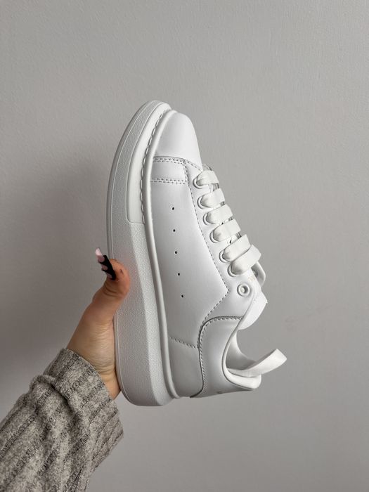 Sneakers Alexander McQueen, mărime 37