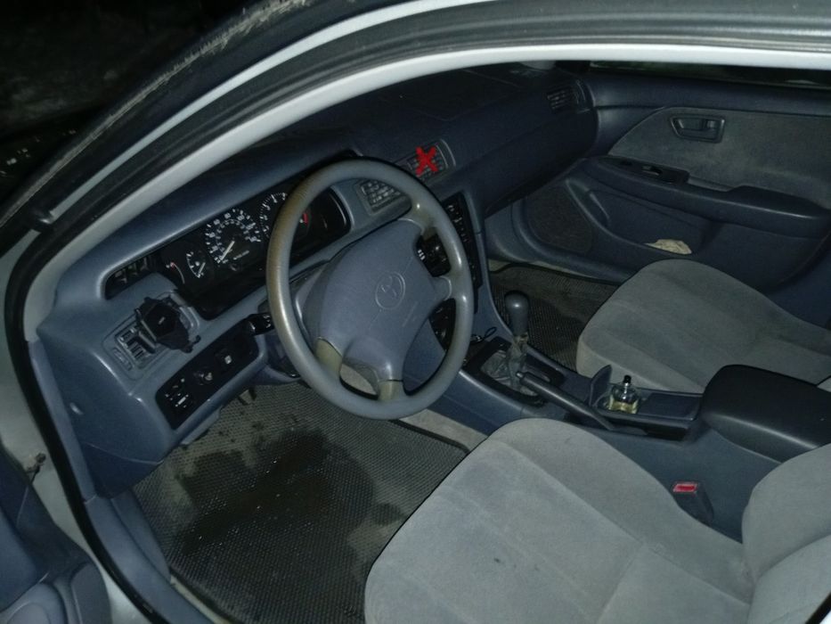 Камри 25 об 2.2 год2001