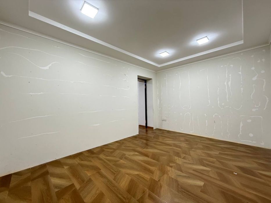 Сдается ЕвроОфис 138м2, Возле ЦУМ